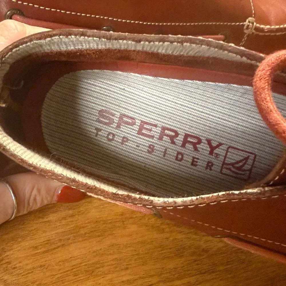 Sperry Top Sider Authentic Original Chukka boot in red leather.